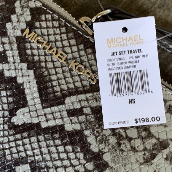 MICHAEL KORS JET SET TRAVEL XL ZIP CLUTCH WRISTLET - Picture 9 of 16